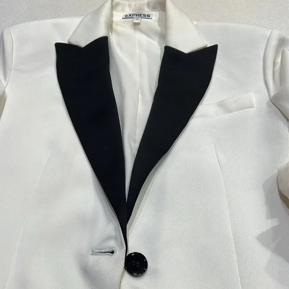 Express - White Satin Effect Tuxedo Blazer - Size 10 - Picture 7 of 11